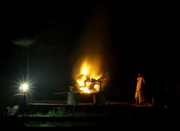 A_Hindu_Cremation_in_India