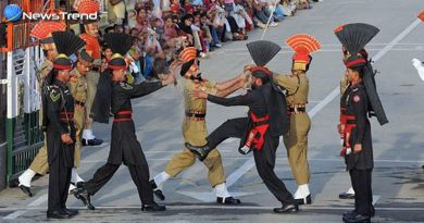 India Pakistan Soldiers Fight, Beating, Retreat Ceremony, भारतीय सेना ...