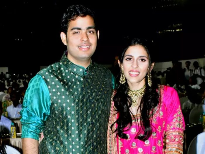 akash and shloka ambani