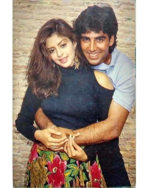 nagma and akshay kumar-25.12.20-1 - Newstrend