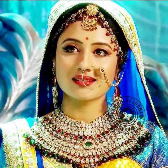 paridhi sharma