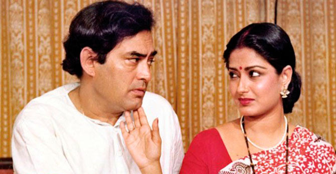 moushumi chatterjee sanjeev kumar