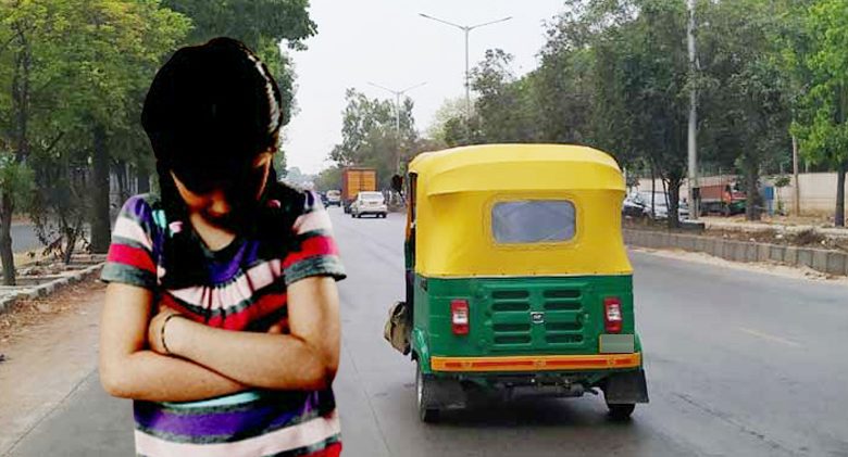 pune-14-year-old-girl-molested-by-8-people