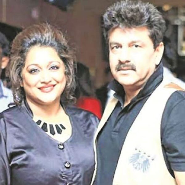 manoj prabhakar with wife